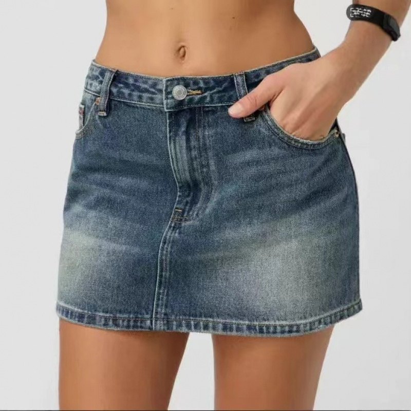 Jupe courte en jean délavé tendance pour femme, nouvelle collection été 2026, style minimaliste, pour jeunes filles