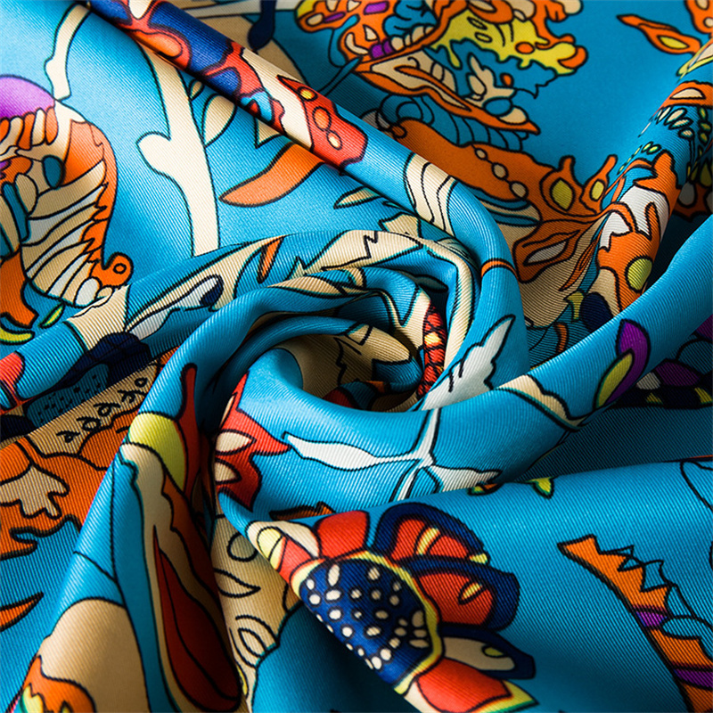 130*130 cm Foulard en soie sergé de luxe Animal Elepha arbre de vie imprimé femmes châles étoles carré Bandana Foulard Hijab femme Foulard
