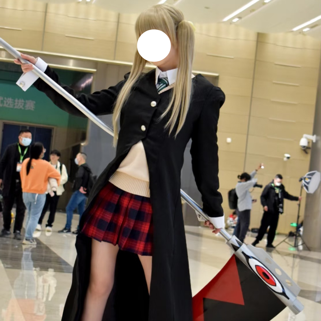 Costume de cosplay Maka Albarn, uniforme scolaire JK de l'anime Soul Eater, ensemble complet avec perruque, jupe, accessoires, manteau long, tenue de jeu de rôle