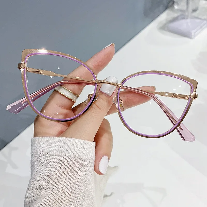2025 Anti-lumière bleue femmes oeil de chat lunettes cadre marque concepteur surdimensionné lunettes optiques montures lunettes claires