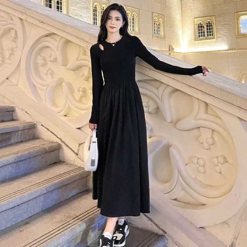 Fanan 2024 nouvelle robe trapèze à manches longues col rond mode Streetwear robes dame Style coréen évider robes longues noires femmes