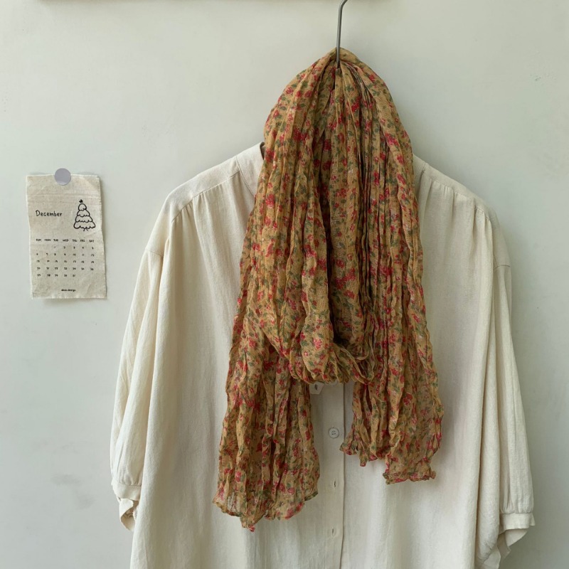 Petite écharpe florale froissée, châle en soie pastorale rétro Mori, tendance, nouvelle collection printemps et automne