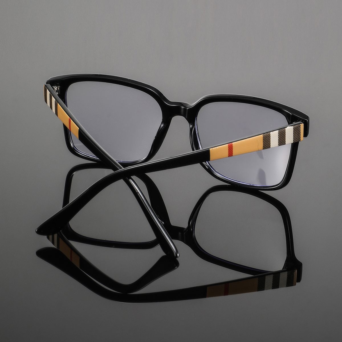 1 paire de lunettes carrées en plastique pour hommes, simples et artistiques, de style universitaire, uniques et polyvalentes, décontractées et relaxantes, avec une ambiance décontractée, lunettes sans ordonnance à la mode