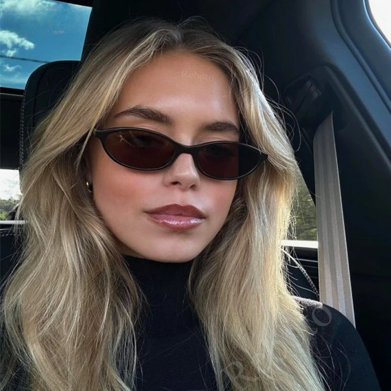 Lunettes de mode pour femmes avec monture ovale, parfaites pour un style décontracté