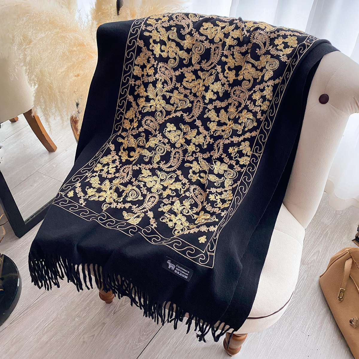 Nouveau Pashmina cachemire mélange Mujer Bufanda foulards chaud Echarpes broder fleur Poncho Cape épais chaud Poncho foulard Scraf