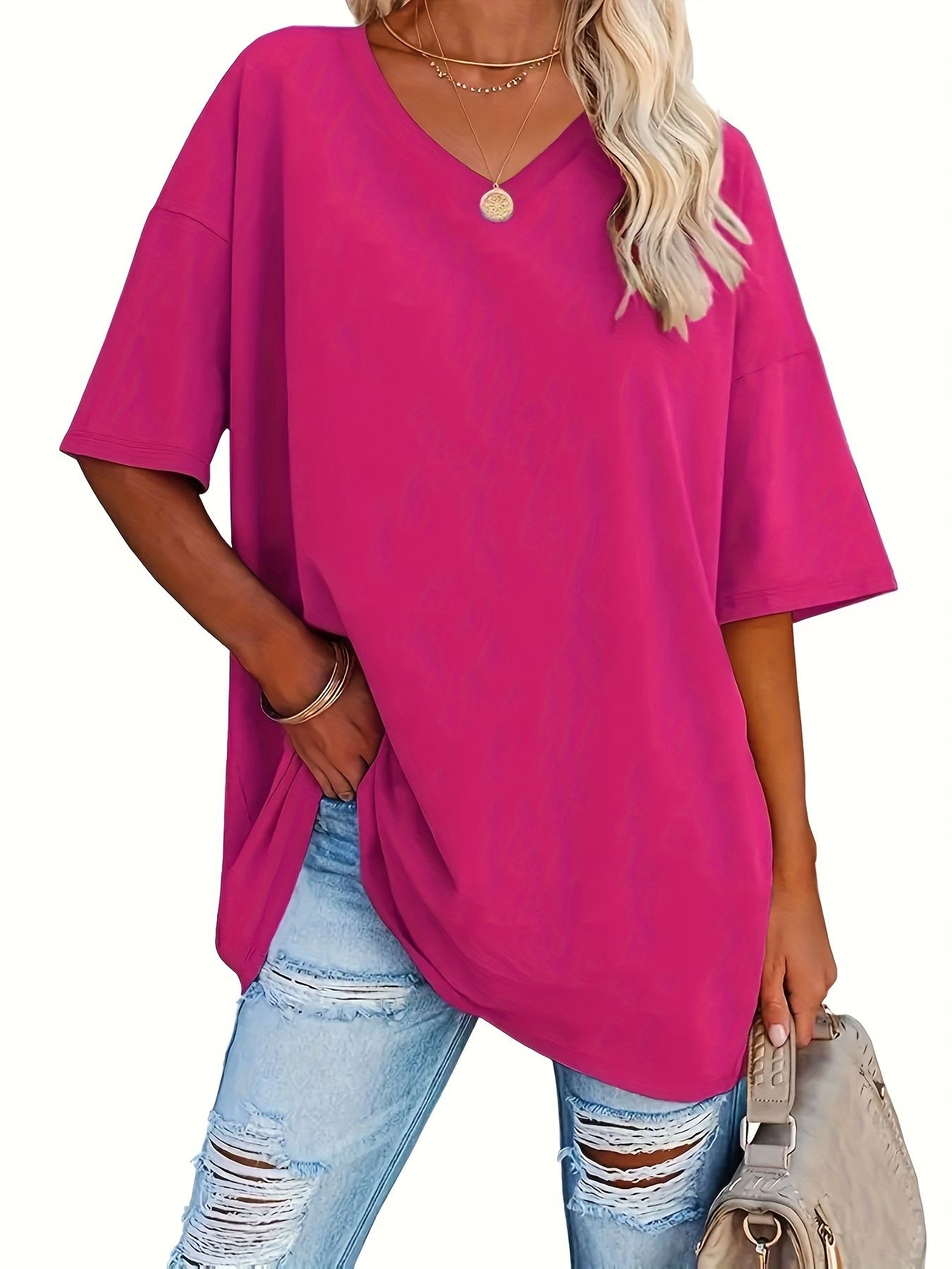 Grande taille femmes printemps et été mode simple fibre de polyester polyvalente de base avec T-shirt élastique à manches courtes de couleur unie.