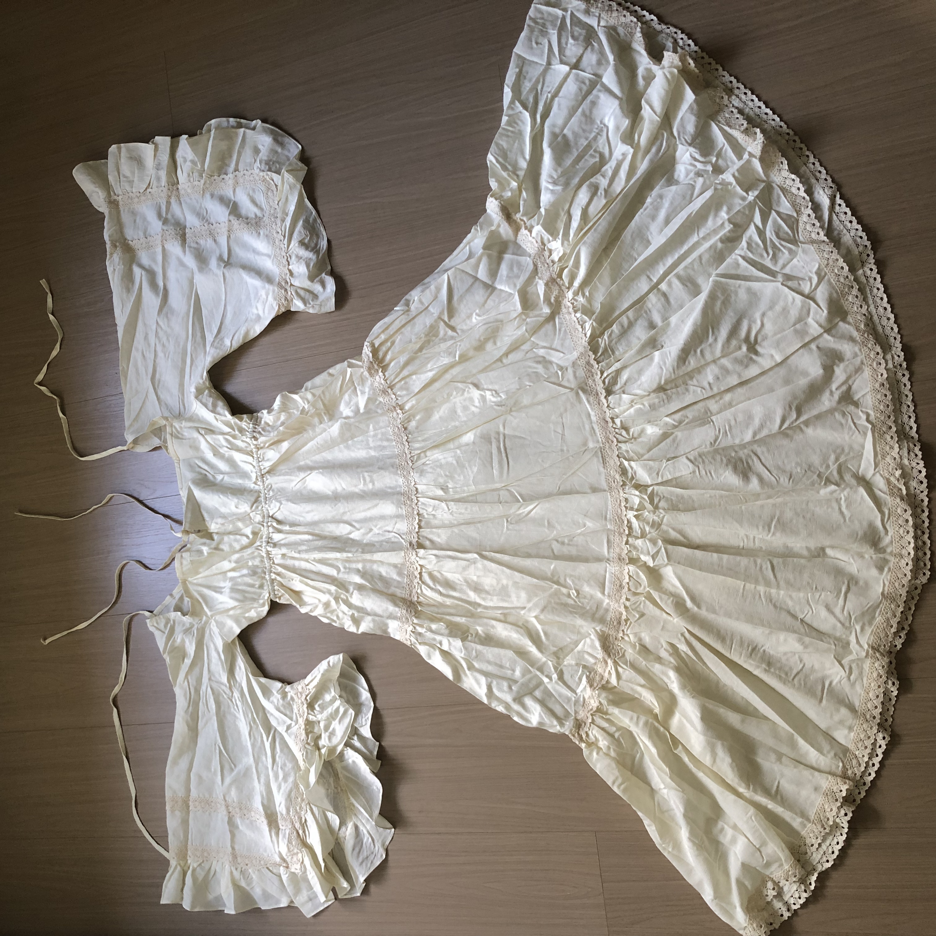 Vintage médiéval Cottagecore robe femme rétro Style français dentelle manches évasées volants longues robes Maxi pour les vacances