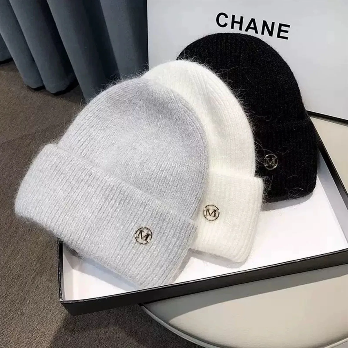 Chapeaux d'hiver pour femmes, bonnet en tricot doux, fourrure de lapin chaude, mignon, couleur unie, casquette ample, décontracté, mode extérieure, solide, couverture de tête pour adulte