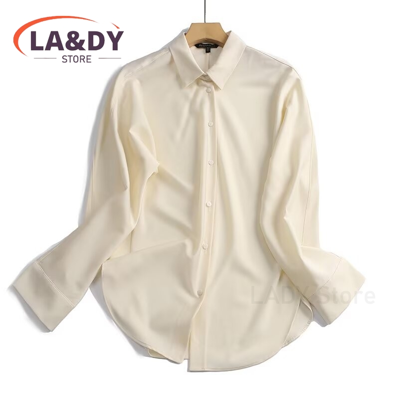 Chemise en satin pour femmes, col classique, boutonnée sur le devant, manches longues, coupe ample, idéale pour le bureau et les occasions décontractées.