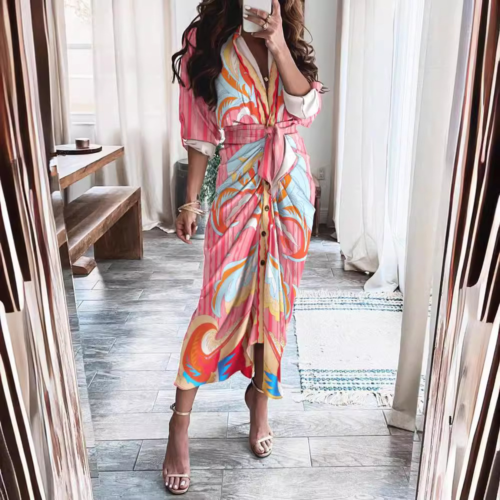 Robe chemise rayée à col en V pour femmes, manches trois quarts, taille ceinturée, plissée, fendue, longueur midi, tenue décontractée pour soirée