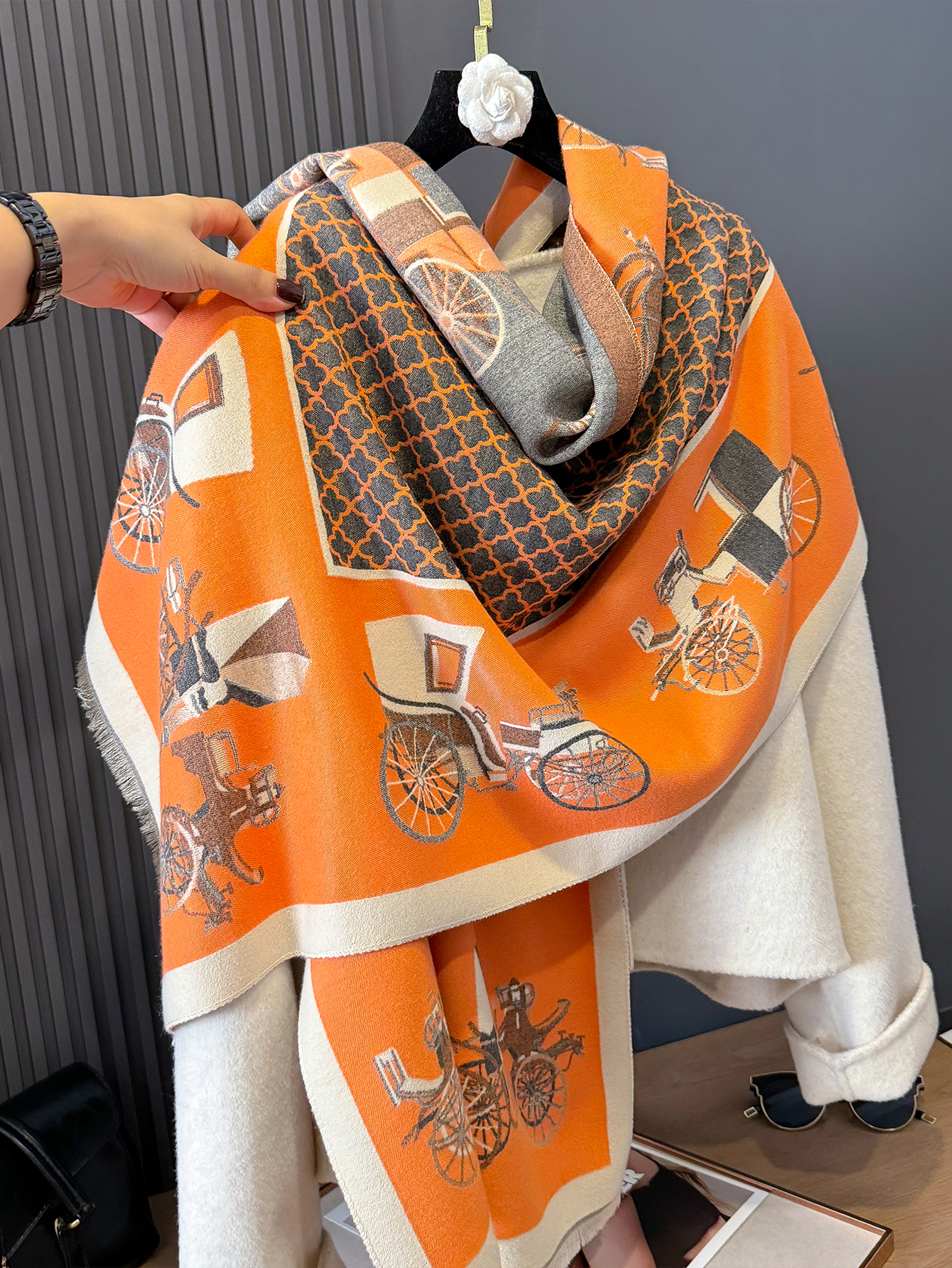 Écharpe en Cachemire pour Femme, Poncho Echarpe Pashmina, Couverture Chaude d'Hiver, Châle Rond Bufanda, Marque de Luxe, Qualité, 2024