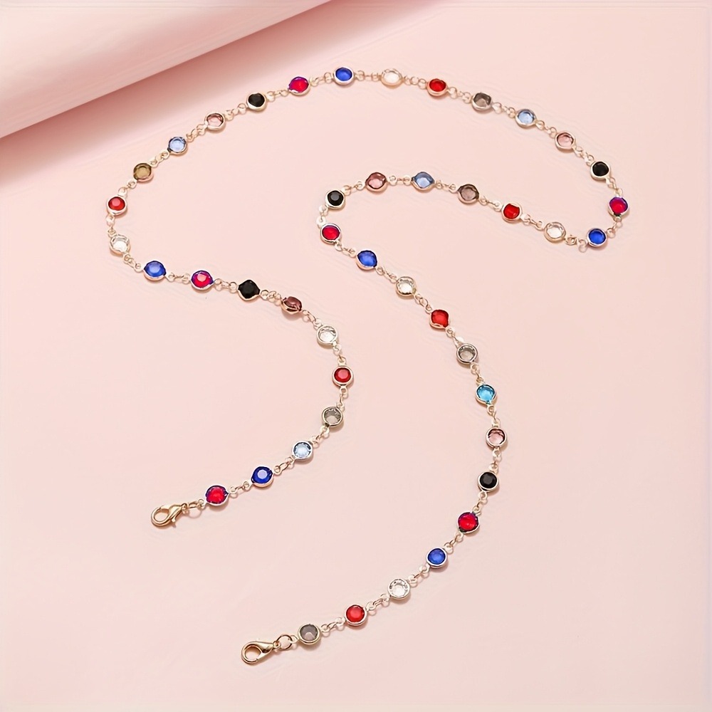 Chaîne de lunettes tendance pour femme, cordon de perles colorées avec texture premium pour éviter le glissement, la perte et l'oubli