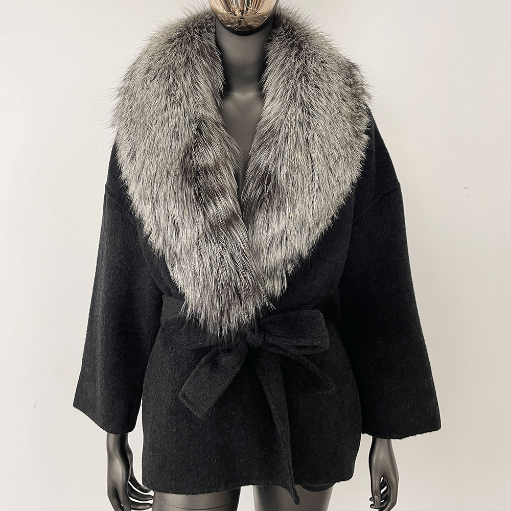 Manteau en laine élégant pour femme, coupe ample, avec vraie fourrure de raton laveur et de renard, ceinture et poches, collection hiver-printemps 2026, vêtement d'extérieur décontracté