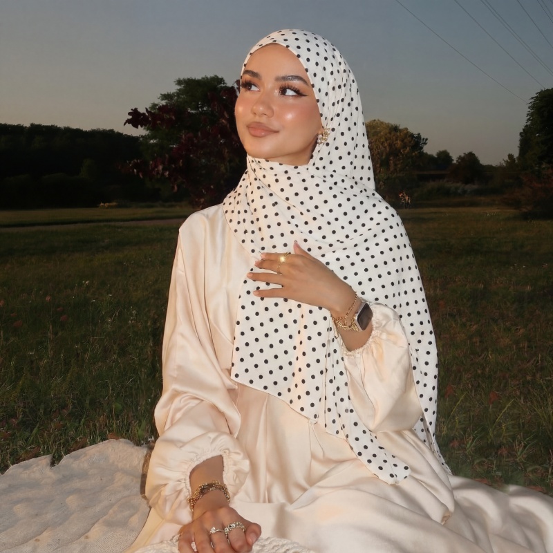 Hijab musulman tendance, foulard classique à pois, bandana doux et respirant, couvre-chef polyvalent pour le bureau, le travail, le shopping et le quotidien