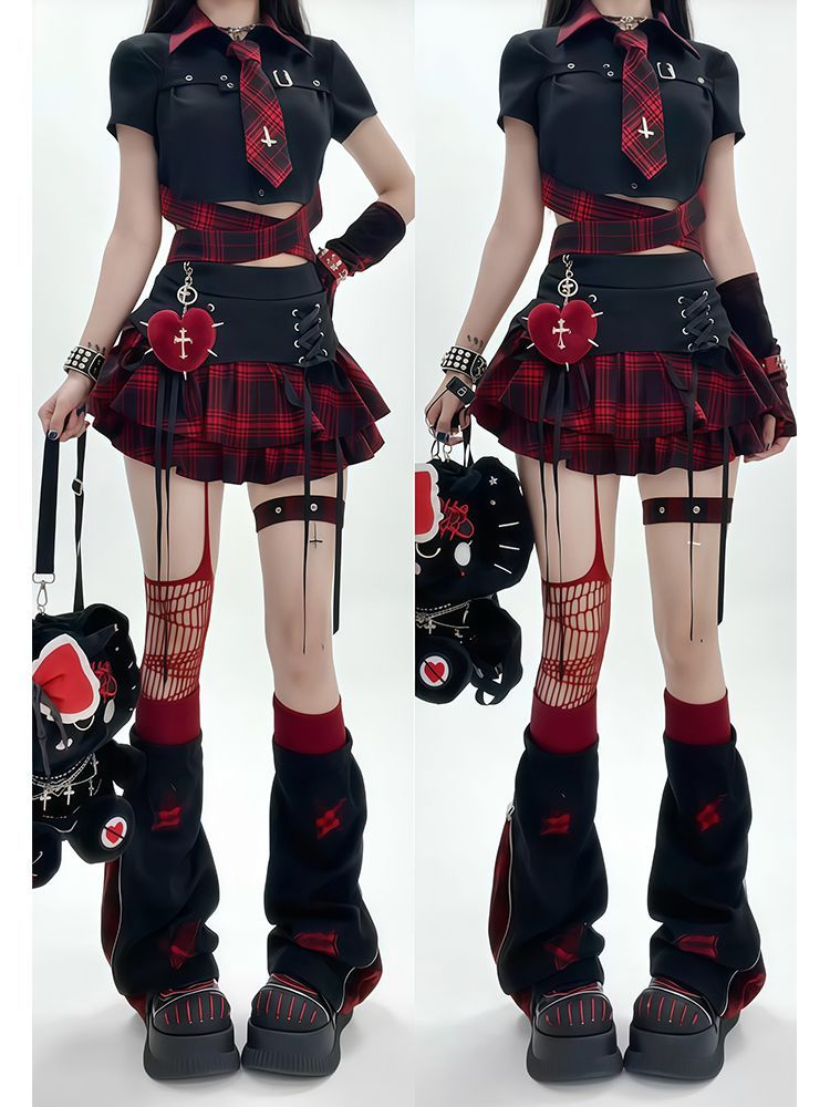 Ensemble 2 pièces Jirai Kei Punk Y2K pour femme, style subculture japonaise, comprenant un crop top à carreaux taille basse et une mini-jupe à volants à lacets, tenue streetwear et club