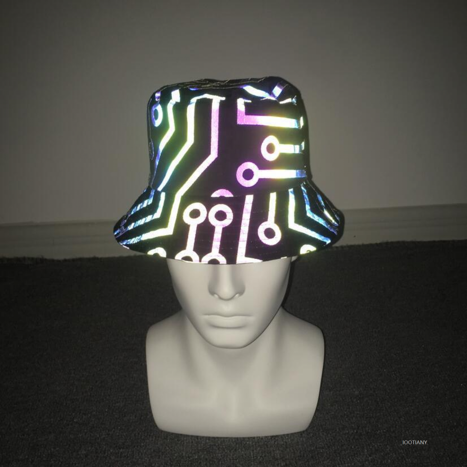 Chapeau de pêcheur réfléchissant coloré pour hommes et femmes, chapeau de soleil Hip-hop pour boîte de nuit, arc-en-ciel, chapeau de Cosplay d'halloween, coiffure de carnaval