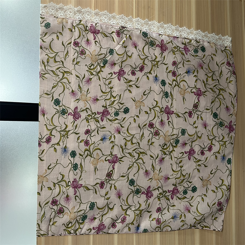 Hijab en mousseline de soie rose clair à imprimé floral pour femmes musulmanes, bordure en dentelle blanche, respirant, élégant, foulard islamique