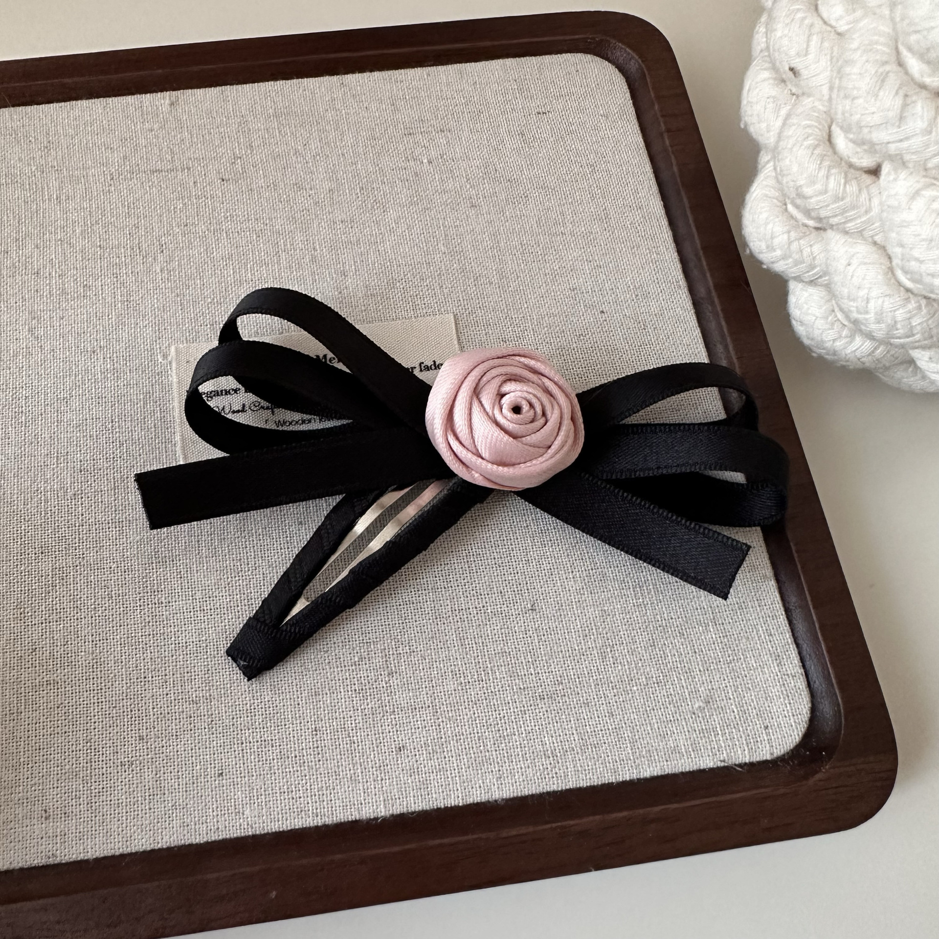 Pinces à cheveux mignonnes pour femmes, pince à cheveux Rose avec frange, ruban BB, accessoires pour cheveux Kawaii, pince à cheveux avec nœud de Style doux
