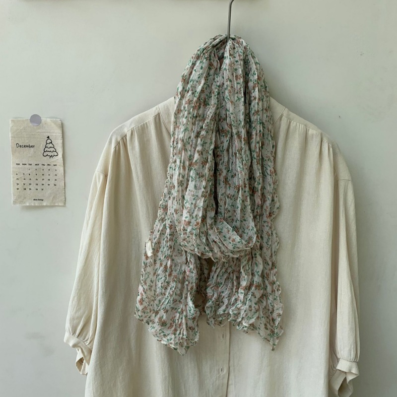 Petite écharpe florale froissée, châle en soie pastorale rétro Mori, tendance, nouvelle collection printemps et automne