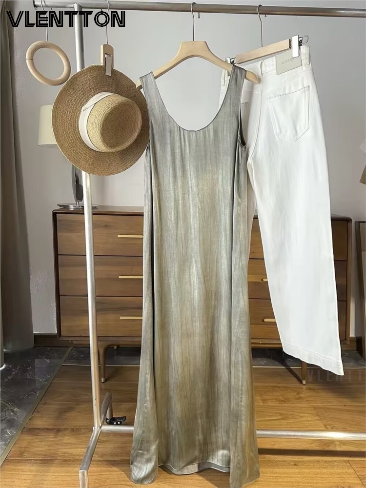 Nouvelle Robe Midi en Satin Tendance 2026 pour Femme, Robe Longue de Soirée Élégante et de Haute Qualité sans Manches pour Dames