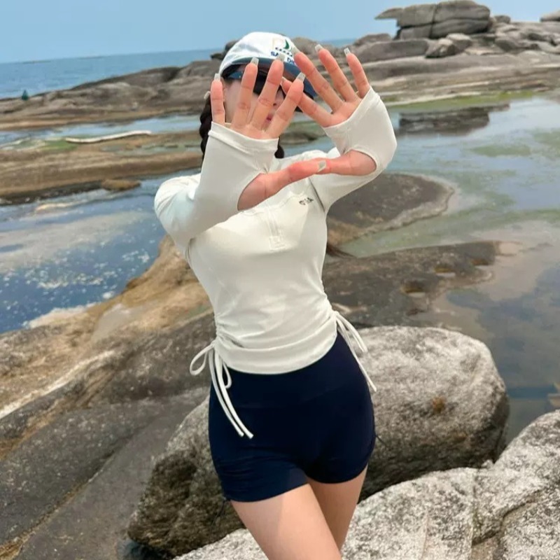 Maillot de bain sportif à manches longues, protection solaire, ensemble deux pièces tendance pour femme, effet amincissant, cordon de serrage, coupe droite
