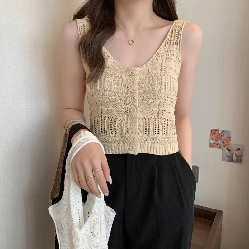 Haut en tricot crocheté pour femmes, vêtements de plage Boho, haut court en fibre à boutons sur le devant, tenue de printemps et d'été pour femmes