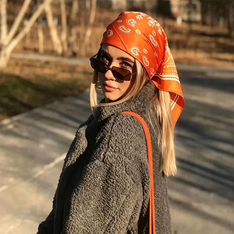 Écharpe de cou polyvalente pour femme, 70 cm, noire, imprimé cachemire, bandana hip-hop, foulard carré, couvre-chef, accessoire pour cheveux
