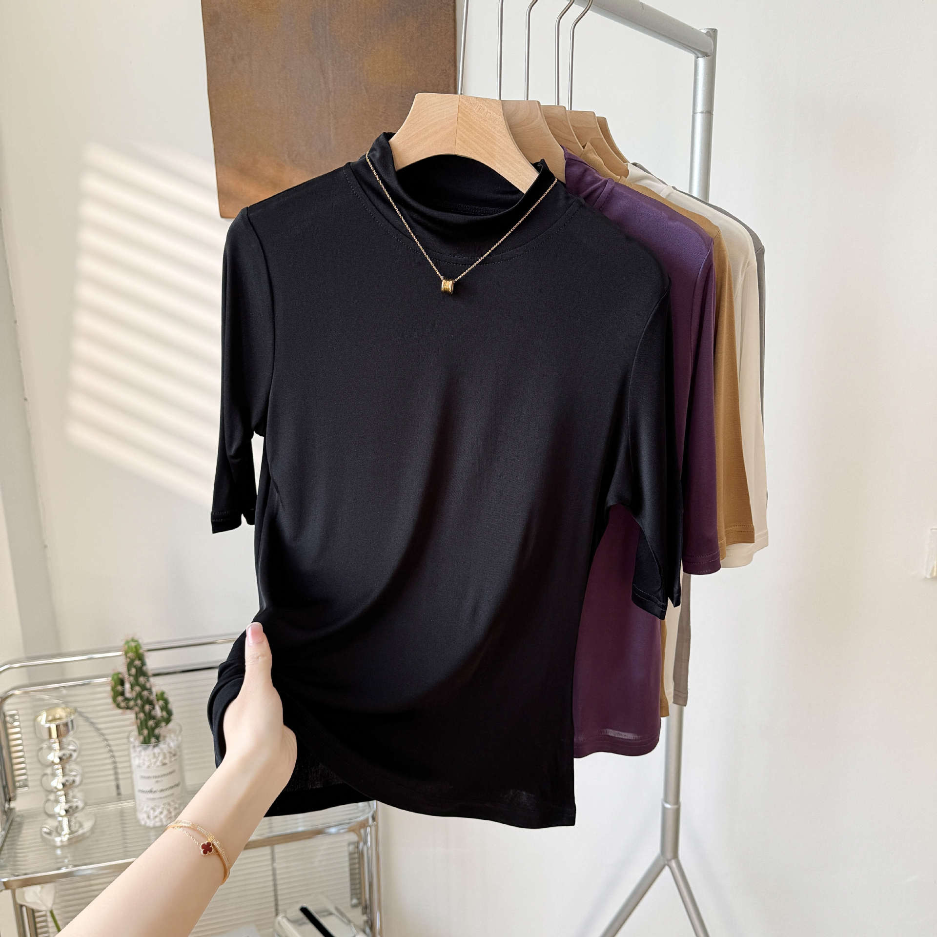 Yuyue's 100% soie de mûrier basique femmes T-shirt couleur unie grande taille demi col rond soie de mûrier haut mi-manches chemise de Base