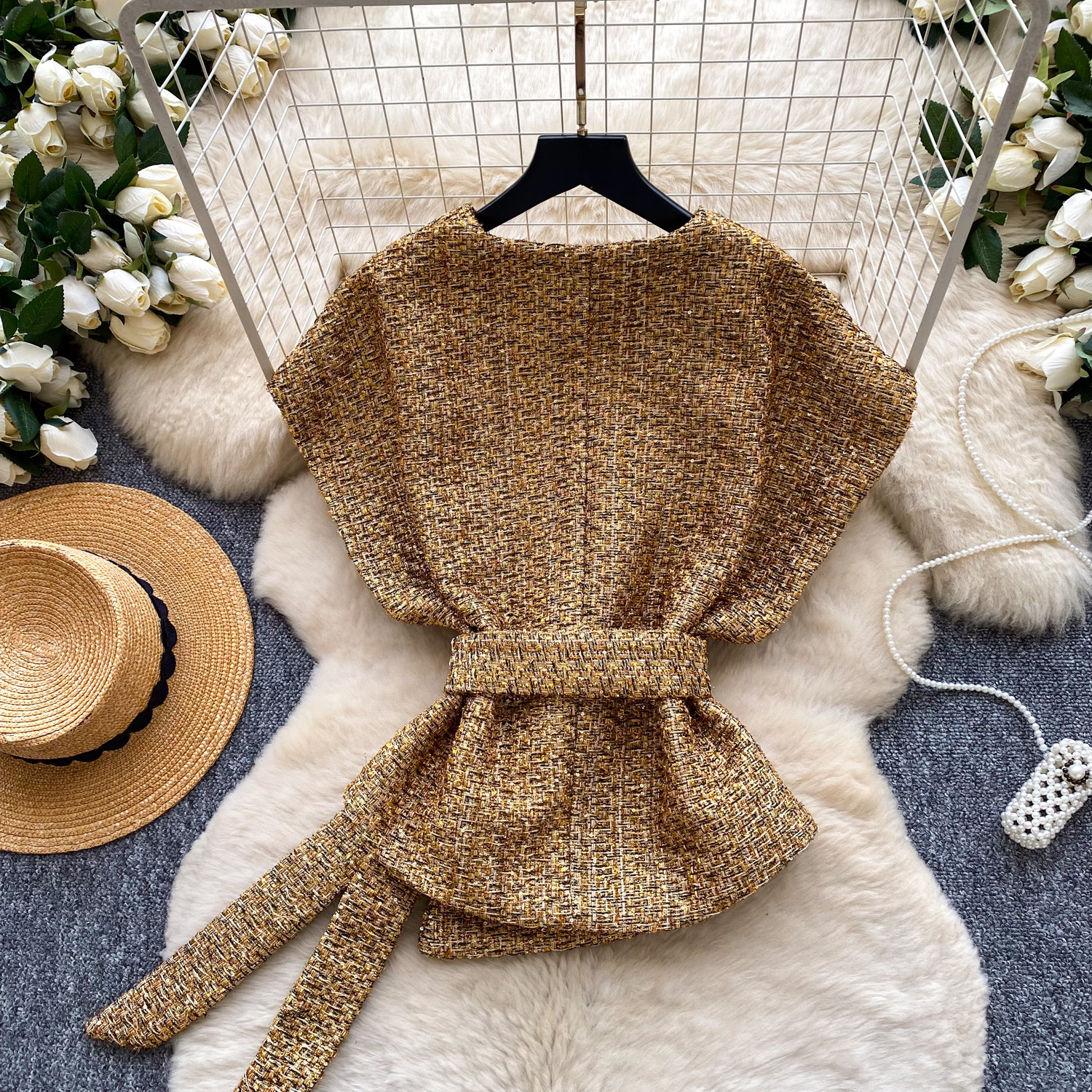 Chemisier vintage élégant sans manches pour femme, style décontracté chic, idéal pour le bureau ou la ville
