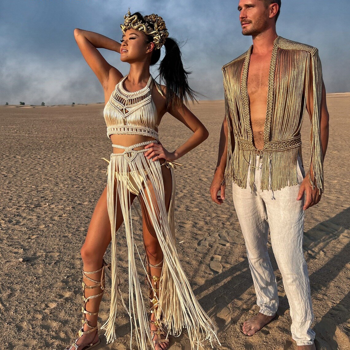 Crochet tricoté à la main femmes cache-up épaules dénudées solide gland haut court longues jupes Maxi ensemble 2025 été plage maillot de bain