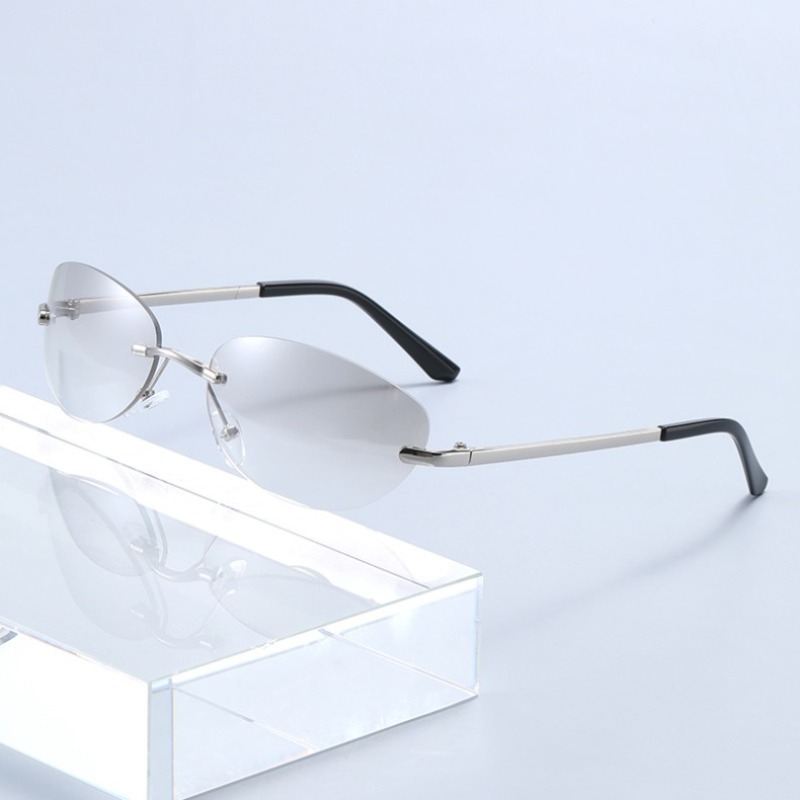 Lunettes de soleil sans monture pour femmes, verres ovales dégradés, style Y2K, futuristes, sexy, style Spice Girl, protection UV, lunettes de soleil tendance