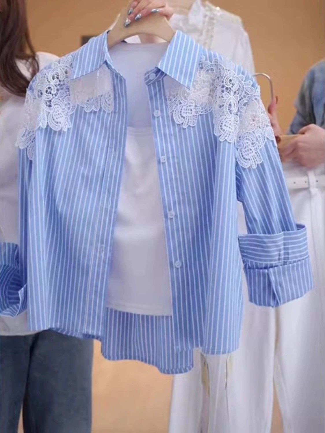 Chemise rayée à col Polo pour femmes, avec crochet en dentelle, nouvelle veste ample, printemps