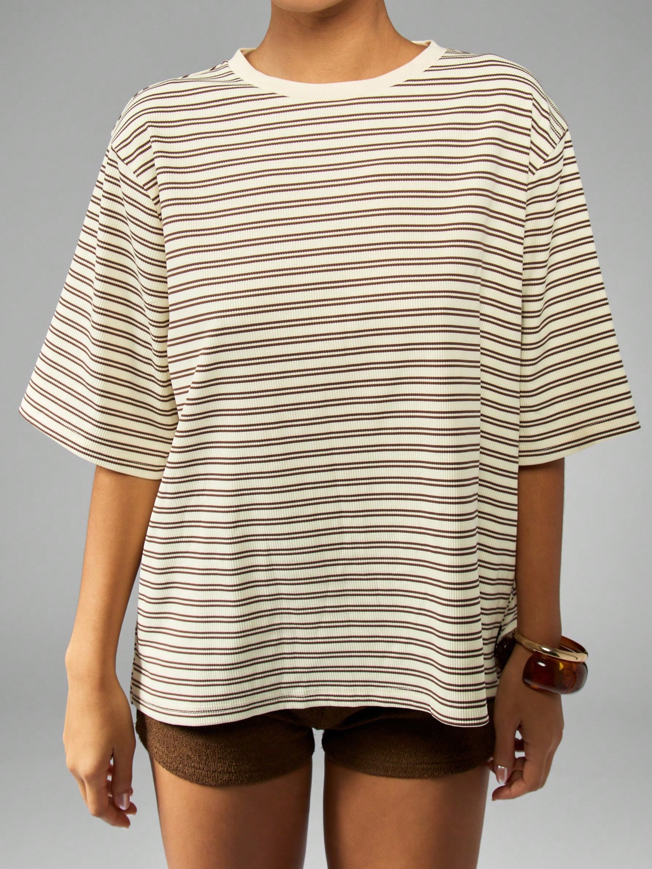 T-shirt rayé ample à manches courtes pour femme avec col côtelé, ultra-léger, confortable, élastique, décontracté et polyvalent