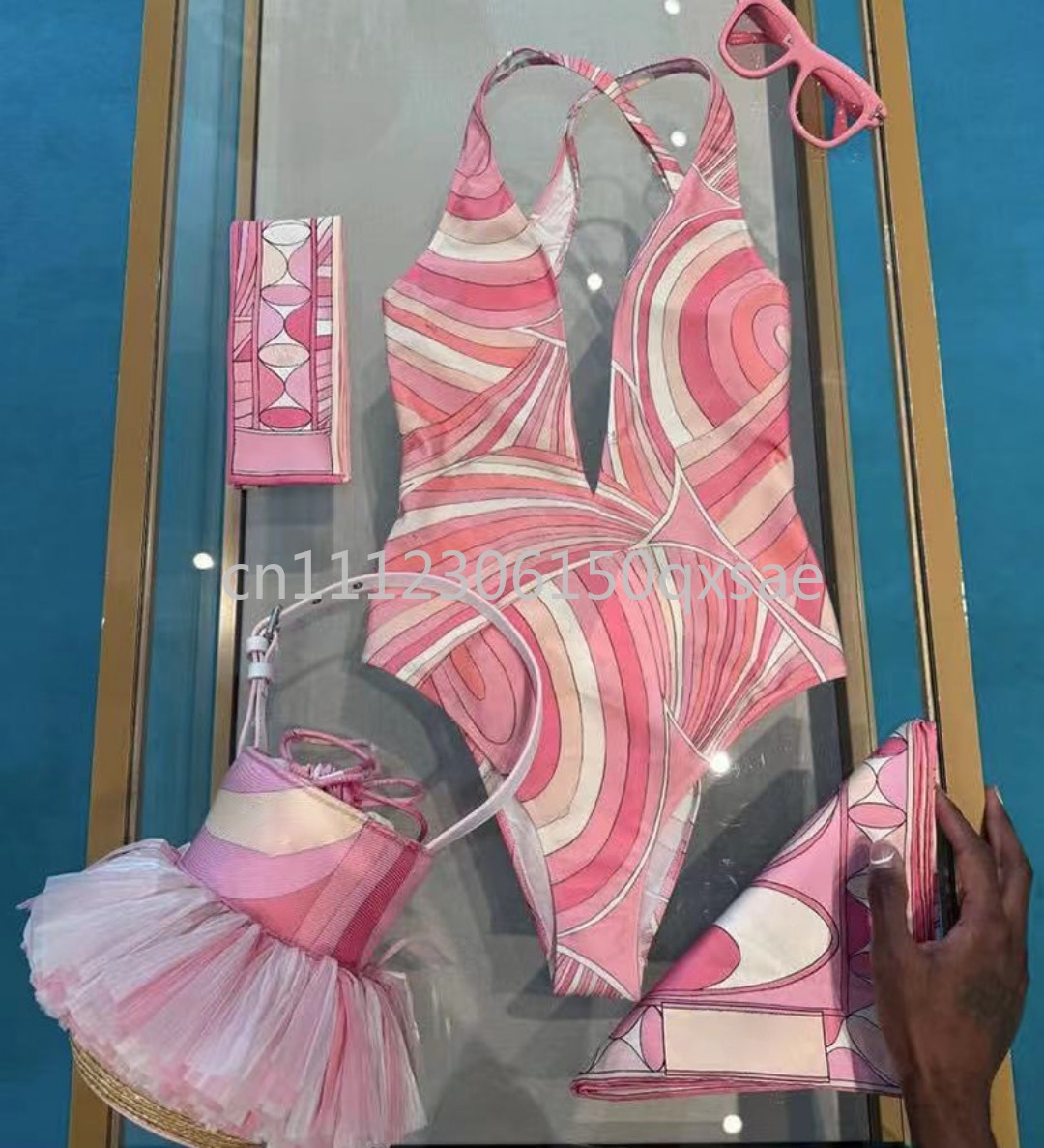 Maillots de bain rose pour femme, design mode, avec foulard et bandeau, logo signature lettre, marque de créateur, tenue de plage