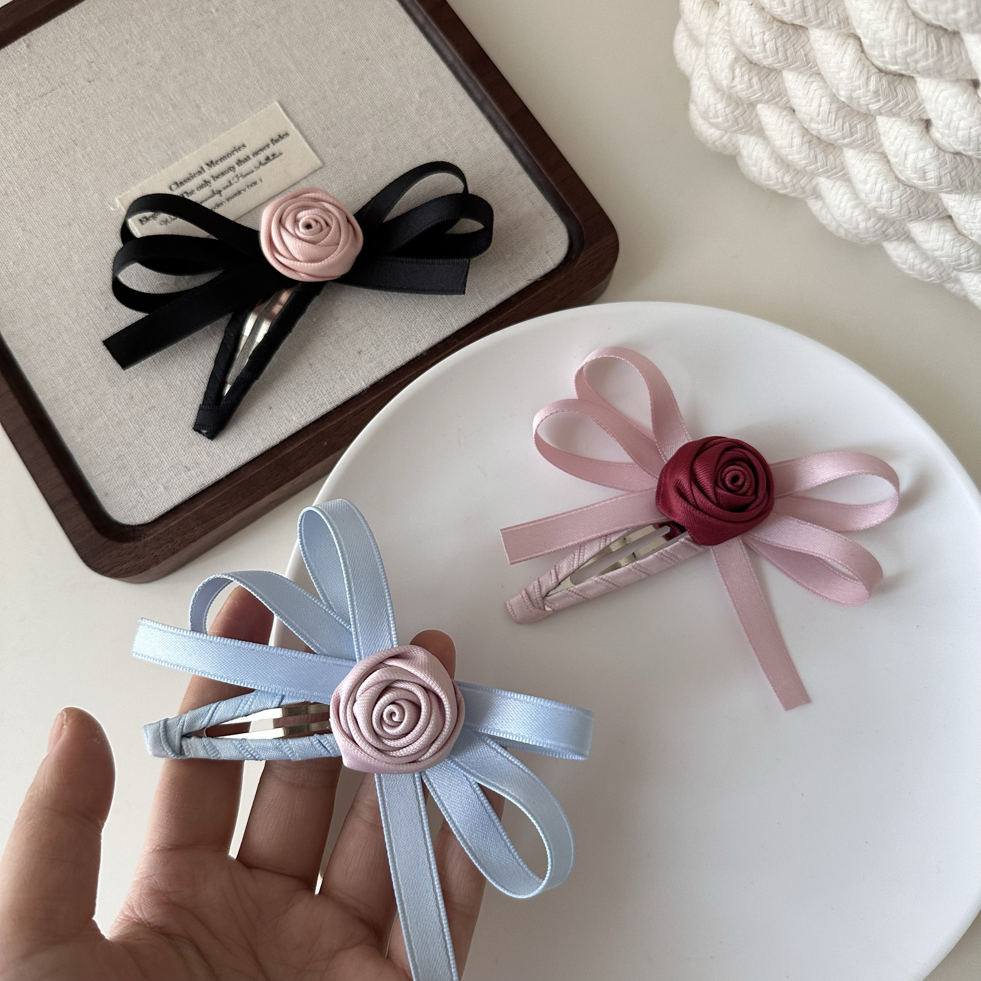 Pinces à cheveux mignonnes pour femmes, pince à cheveux Rose avec frange, ruban BB, accessoires pour cheveux Kawaii, pince à cheveux avec nœud de Style doux