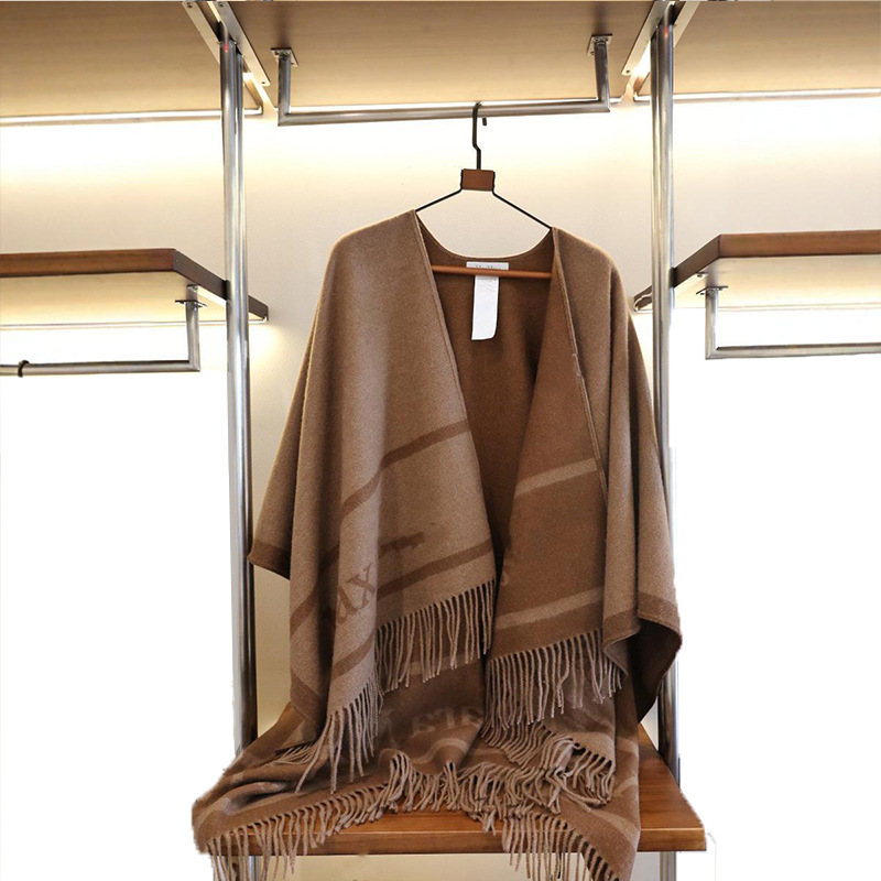 Écharpe en chenille douce avec lettres, style européen, châle épais polyvalent, cape d'hiver pour femme