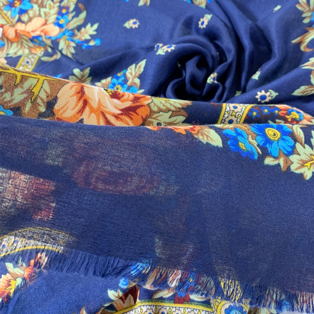 Écharpes châles pour femmes 130×130cm, foulard carré russe de luxe respirant, imprimé floral, châle ethnique fin, bandana d'été