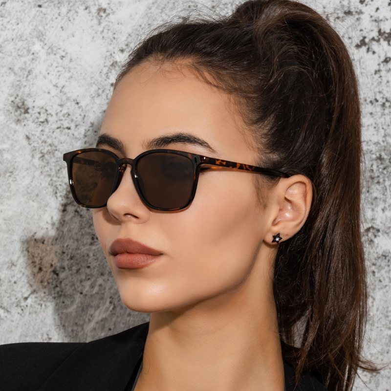 Lunettes de soleil carrées vintage tendance pour femmes, lunettes de soleil de marque de luxe, lunettes de soleil rétro pour femmes, lunettes de soleil UV400
