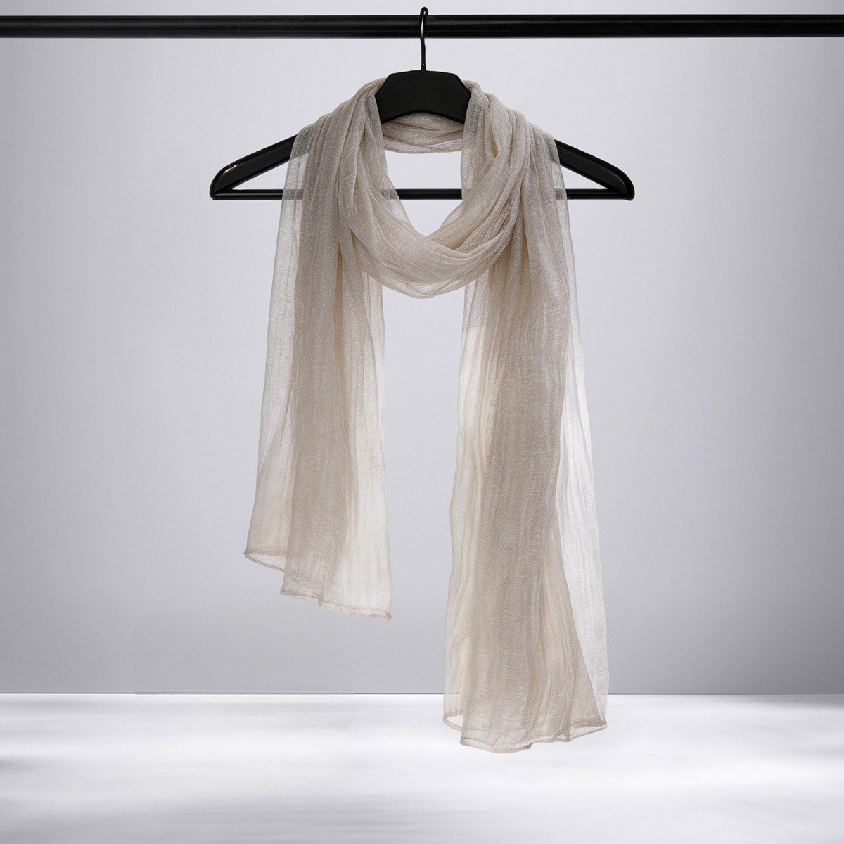 Écharpe en organza pour femme, châle d'été fin et transparent, protection solaire élégante, foulard transparent pour le cou, écharpe de voyage tendance pour femme