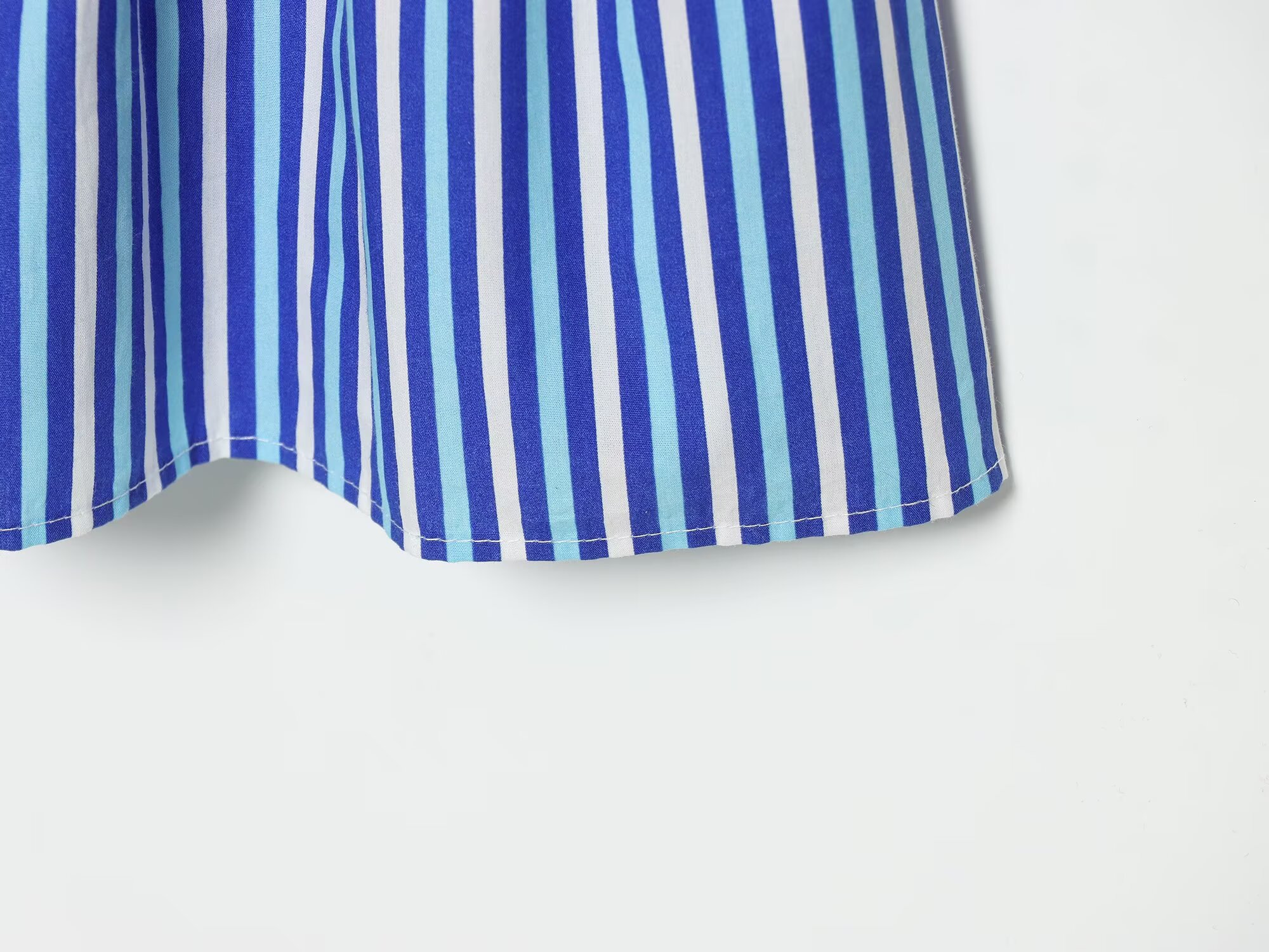 Robe midi décontractée coréenne BSAY pour femme, nouvelle collection, à rayures, avec bretelles à nouer, taille élastiquée smockée, ourlet à volants, sans manches, fluide, pour le quotidien ou la plage