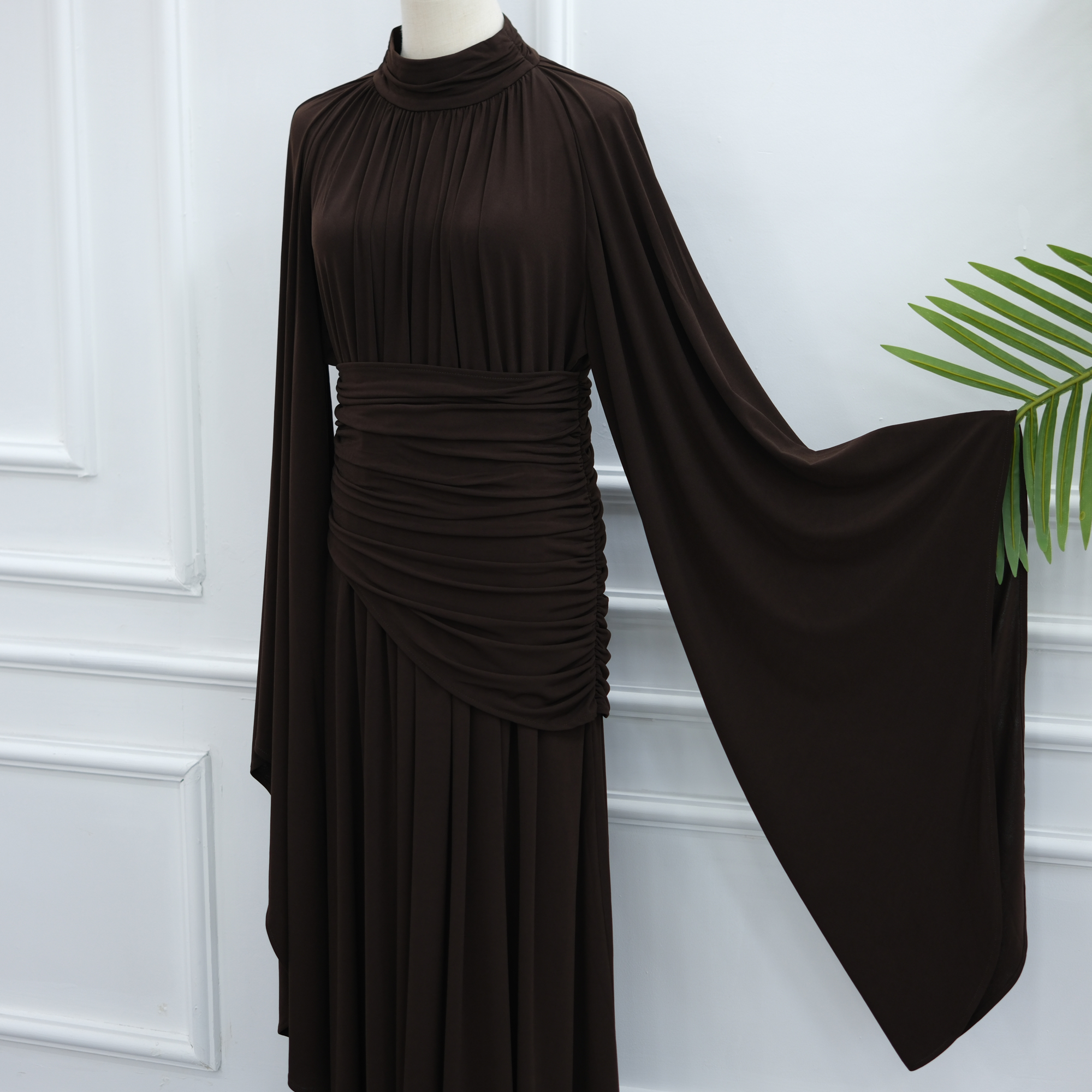 Robe de soirée pour gala, Eid, Islam, Nikkah, robe pour femmes musulmanes, Dubaï, robe arabe, détails froncés, manches raglan extra-longues et évasées