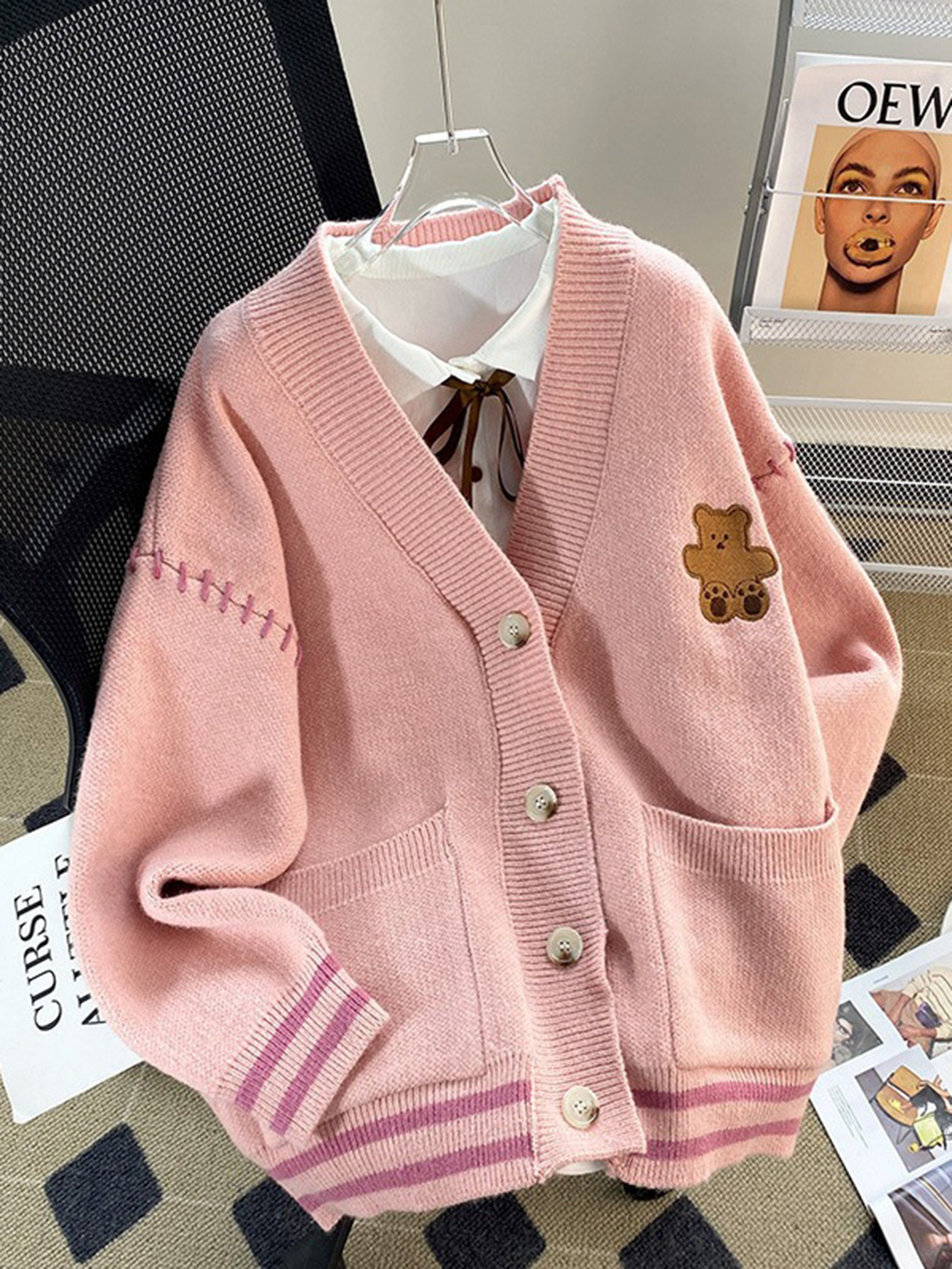 Ours brodé col en V tricot Cardigan femmes boutonné à manches longues pull avec poignets côtelés Preppy décontracté automne hiver tricots