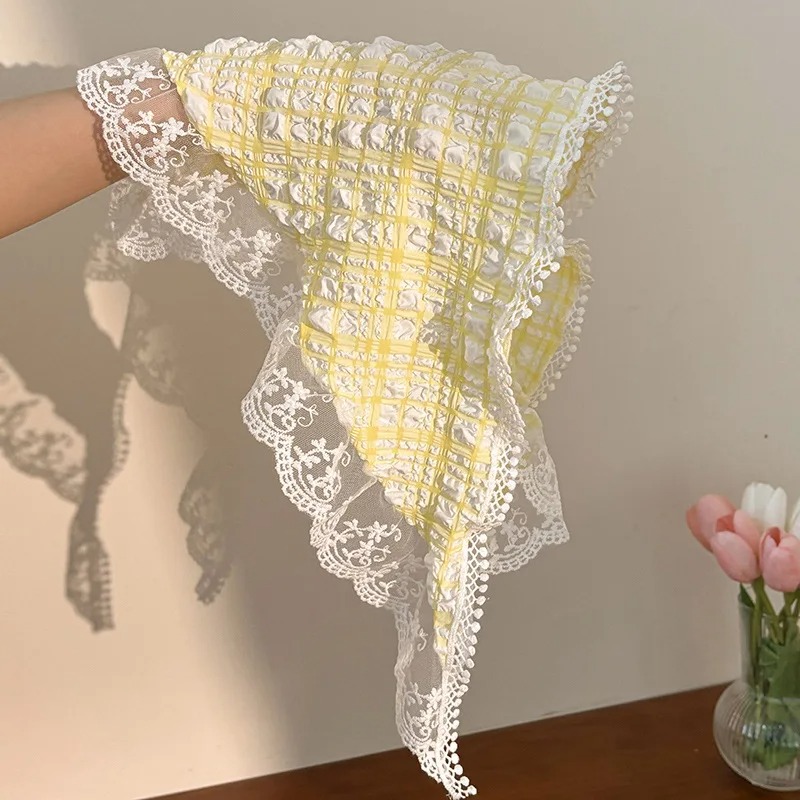 Élégant foulard triangulaire pour femme, mode coréenne été 2026, nouveau foulard rétro tricoté ajouré simple et polyvalent