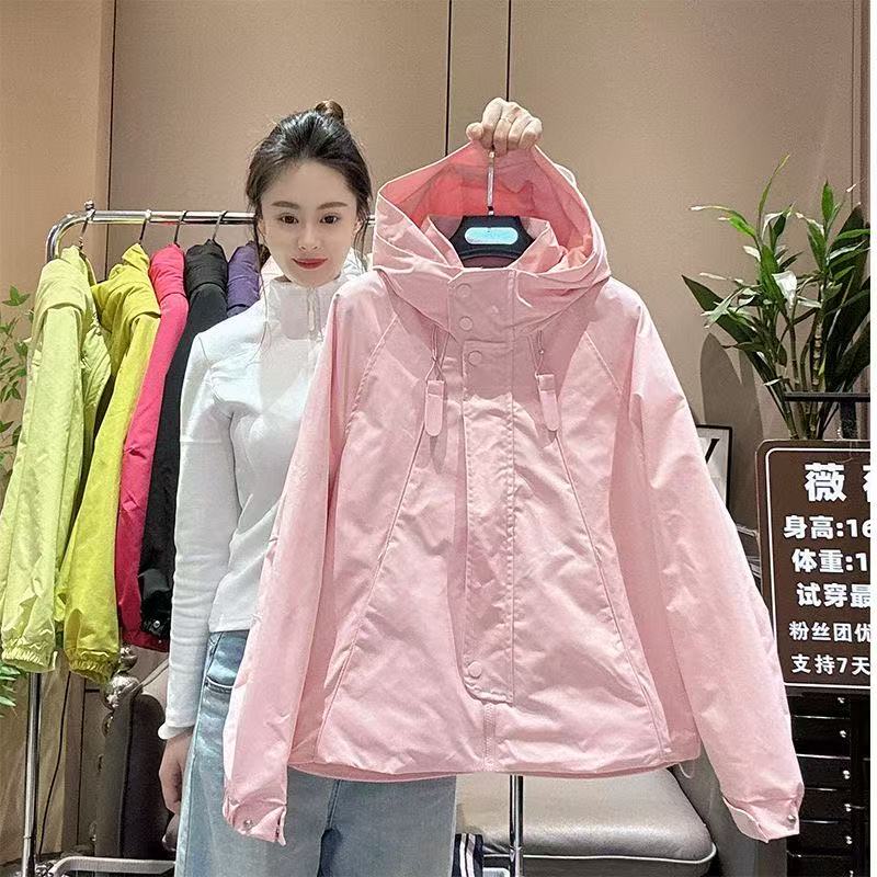 Veste à capuche 2025 nouvelle veste trench-coat uniforme de baseball Joker grande taille conception ample veste haut femme