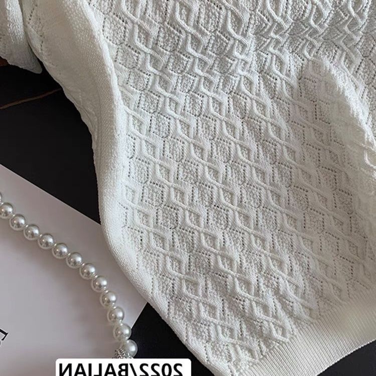 Polo chic en soie glacée haut de gamme pour femme, tricot jacquard unique, manches courtes, coupe ample, blanc, pour l'été