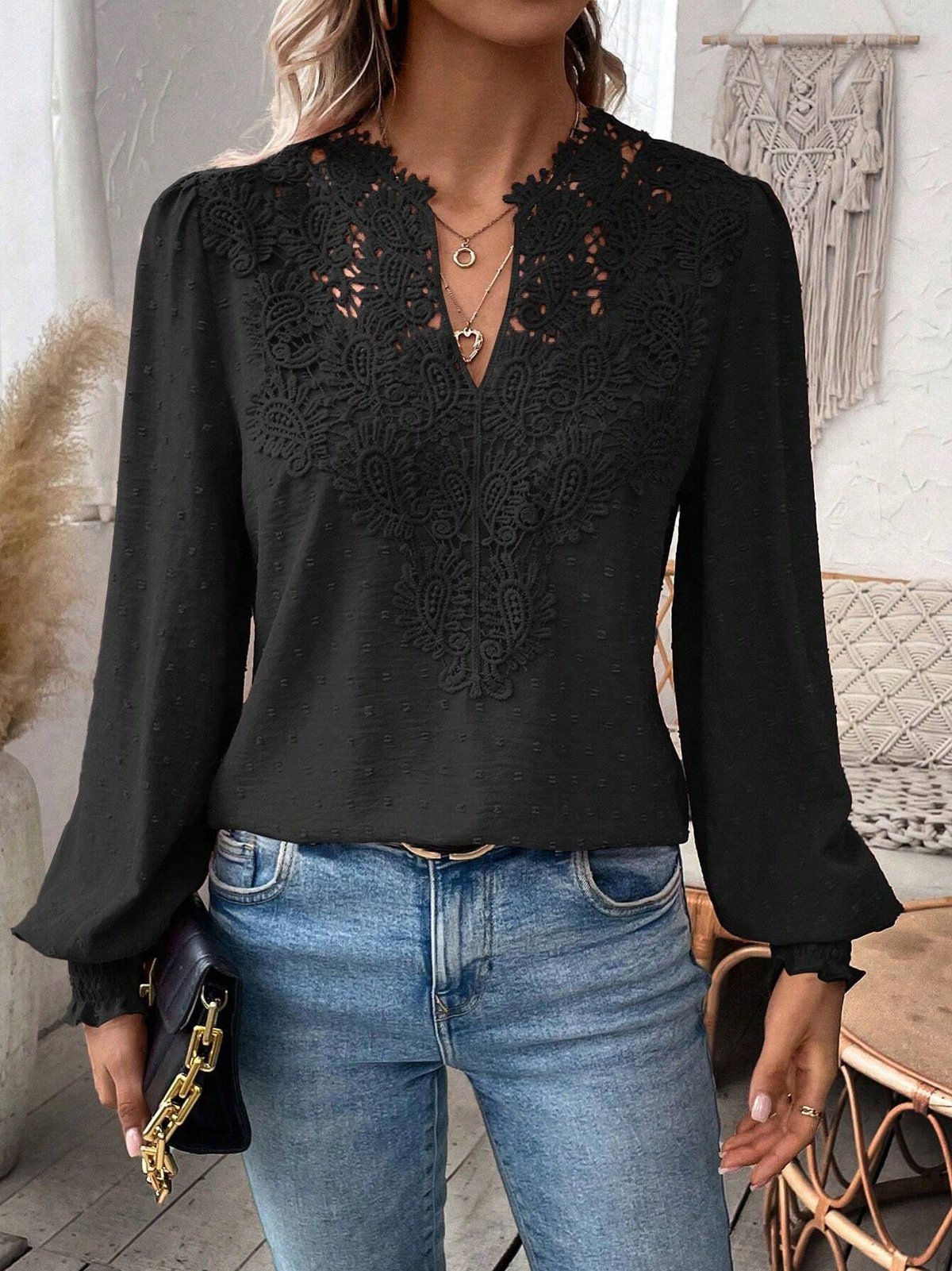 Pull à manches longues pour femmes, tendance, Sexy, dentelle, col en V, manches bouffantes, hauts mignons, automne 2024