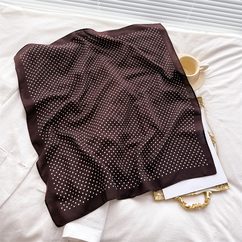 Marque de luxe châle carré écharpe pour femmes coton lin Hijab mode enveloppes foulard femme bandes de cheveux ruban bandeau Bandana