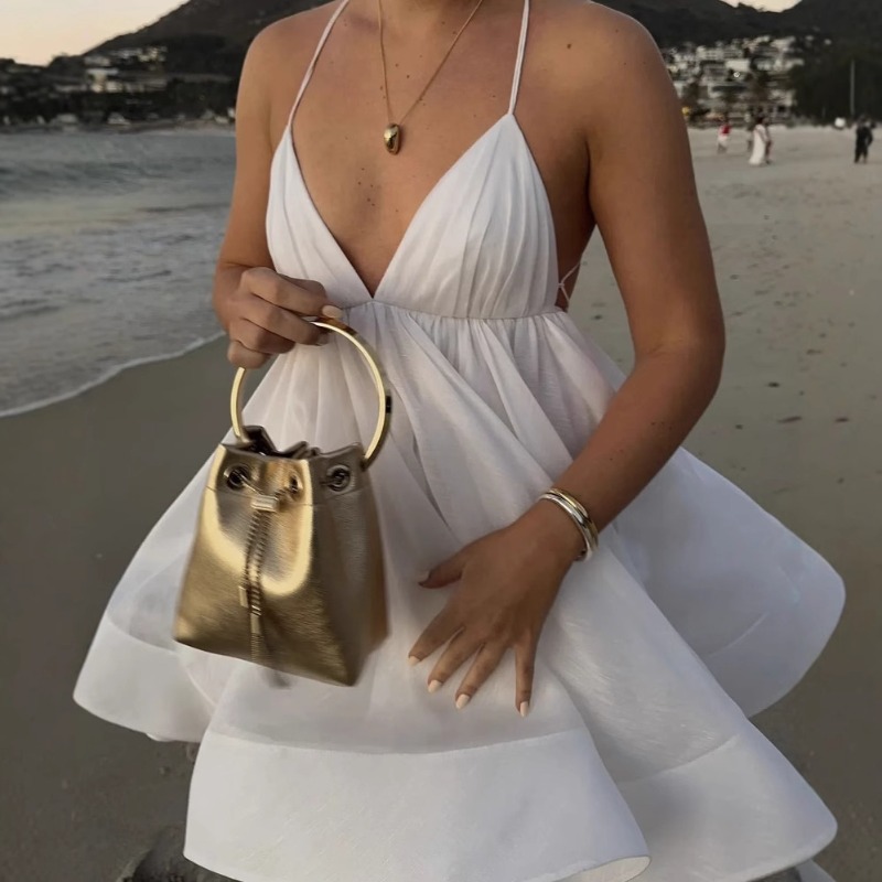 Commerce extérieur vêtements pour femmes 2025 mode sexy dos nu à lacets ample plissé taille haute mini robe
