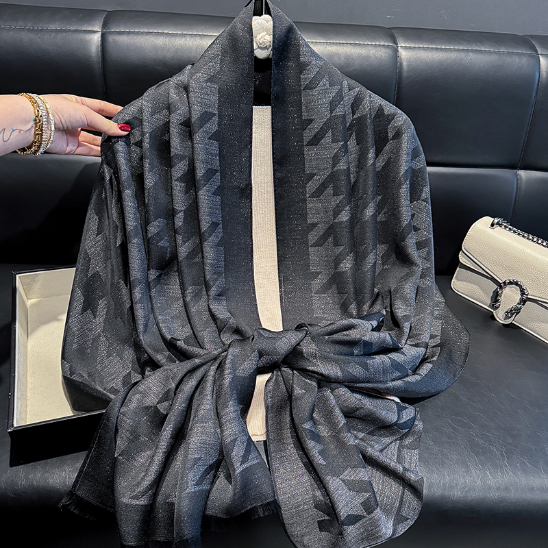 2025 dernière marque de luxe bohême Hijab écharpe longue châle musulman femme Foulard doux Turban bandeau pour femmes bandeau Pashmina