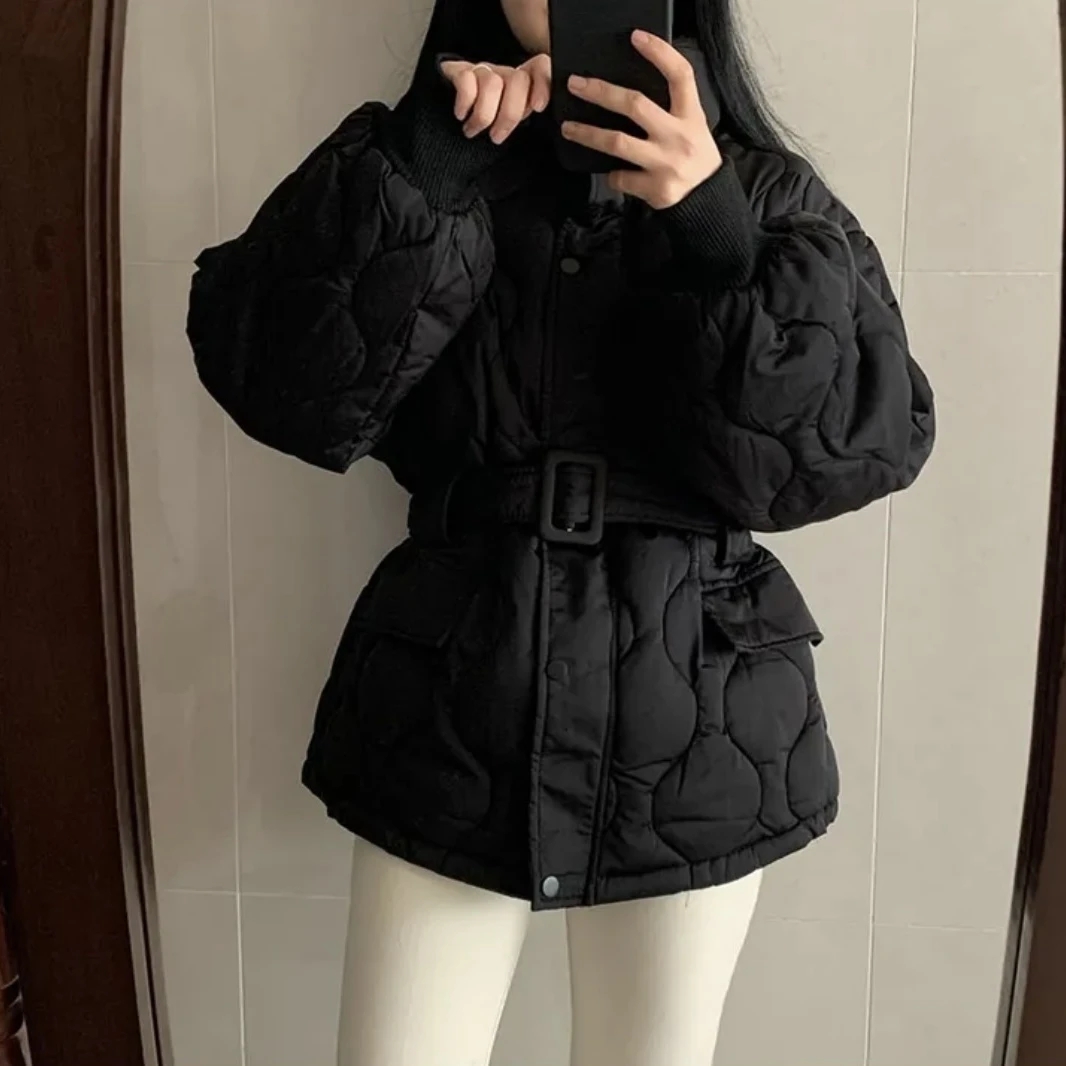 Femmes hiver chaud épais coton manteau 2025 nouvelles femmes avec ceinture col montant coton rembourré veste coréenne lâche femmes Parka vêtements d'extérieur